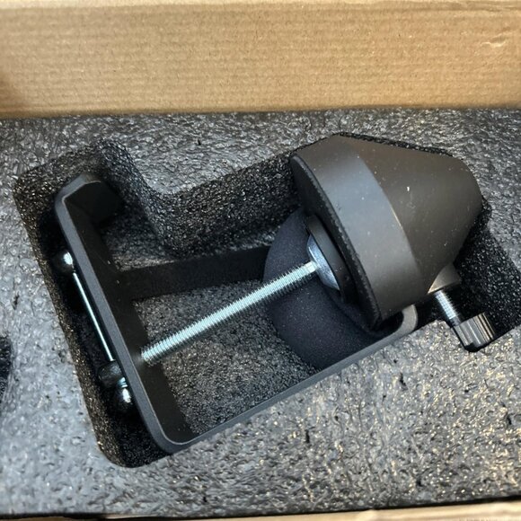 TONOR TD310 USB Dynamic Microphone and Stand - Picture 4 of 7